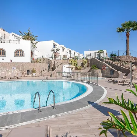 With Heated Pool And Sea View